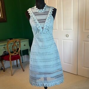 Chic Lace-Accented Light Blue Midi Dress